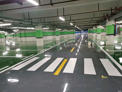 地下车库划线